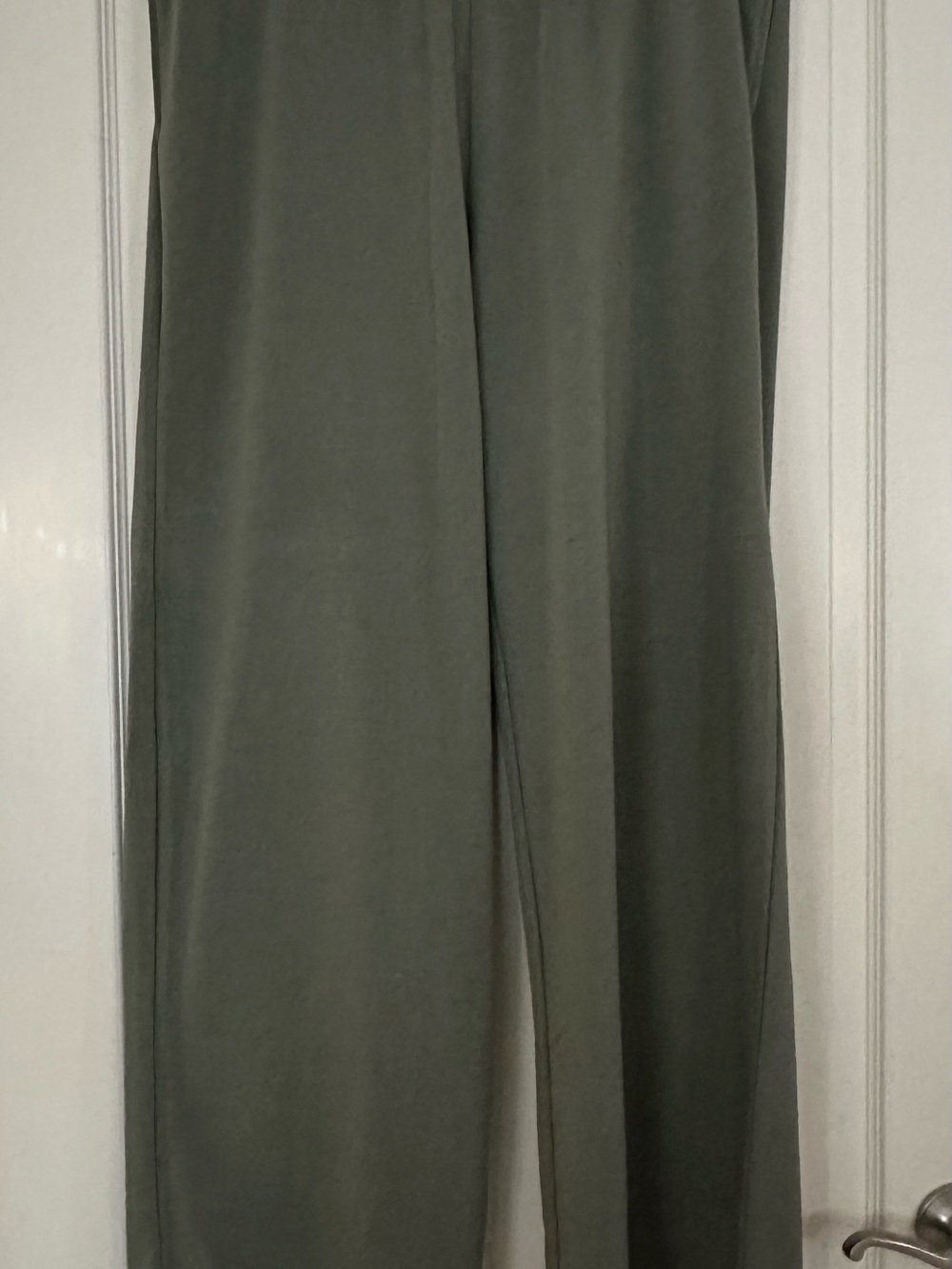 Max & Mia Women’s Hoodie Lounge Set - Picture 10 of 16